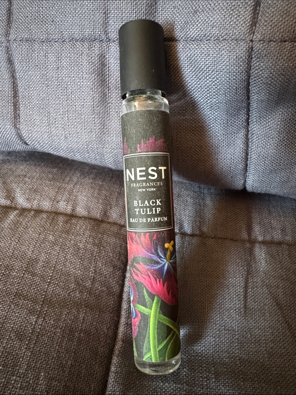 NEST Black Tulip Rollerball